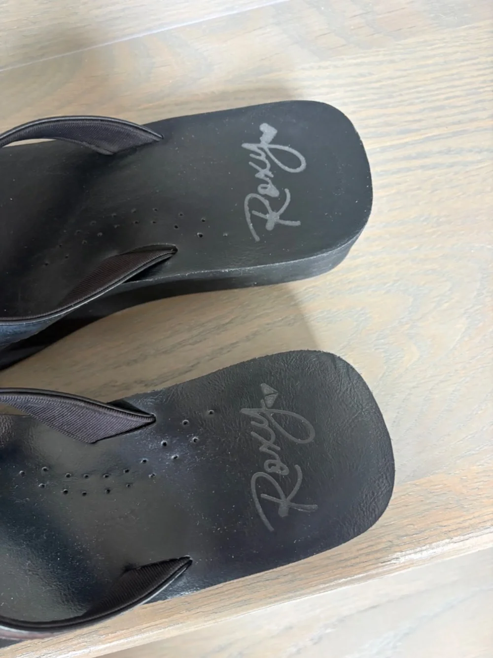 Roxy Wedge Flip Flops - Picture 8 of 11